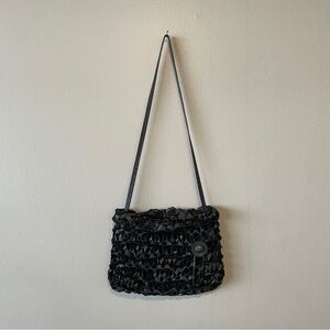 Chic Black Textured Shoulder Bag